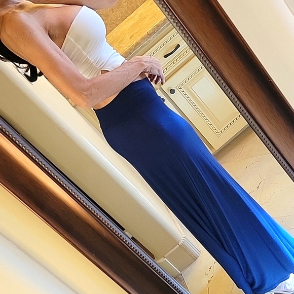 A. Byer Navy Flowy Skirt/Dress, S - Picture 8 of 16